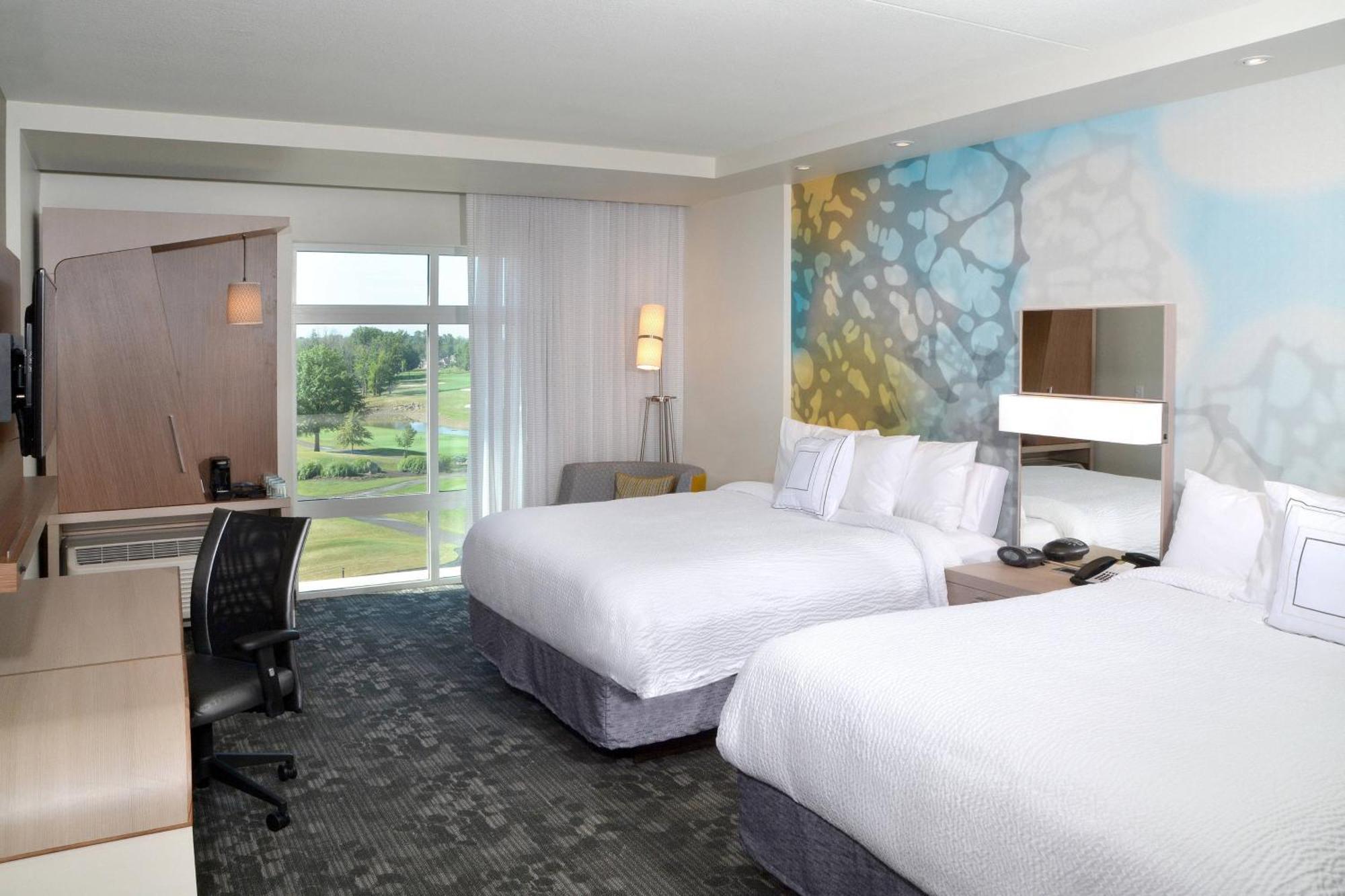 คอร์ตยาร์ด ยังส์ทาวน์ แคนฟิลด์ Hotel Canfield ภายนอก รูปภาพ
